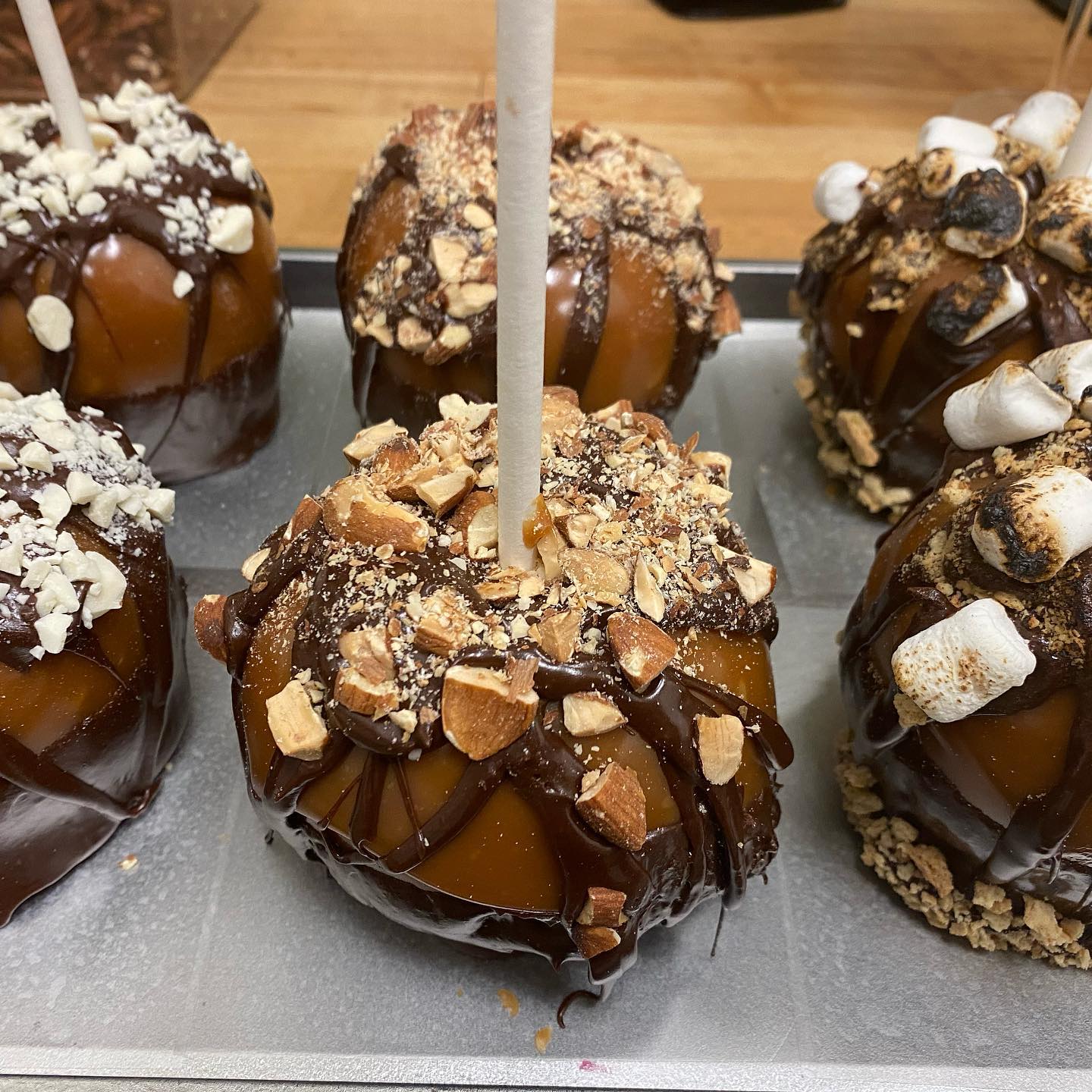 Caramel Silk Apples