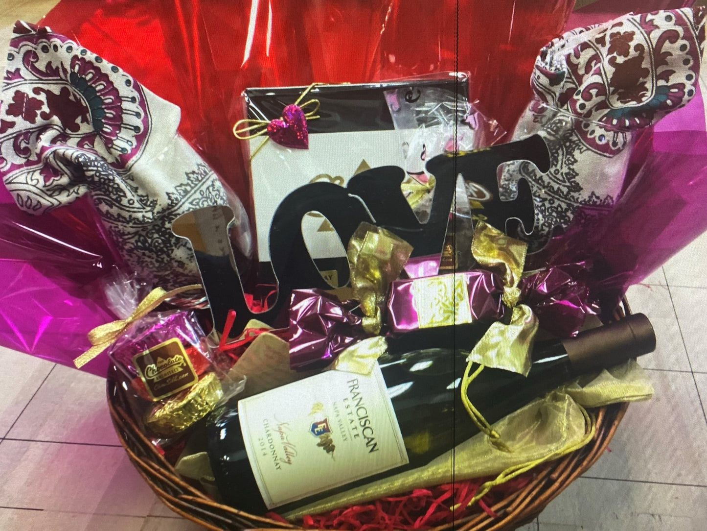 Wine Pairing Gift Baskets